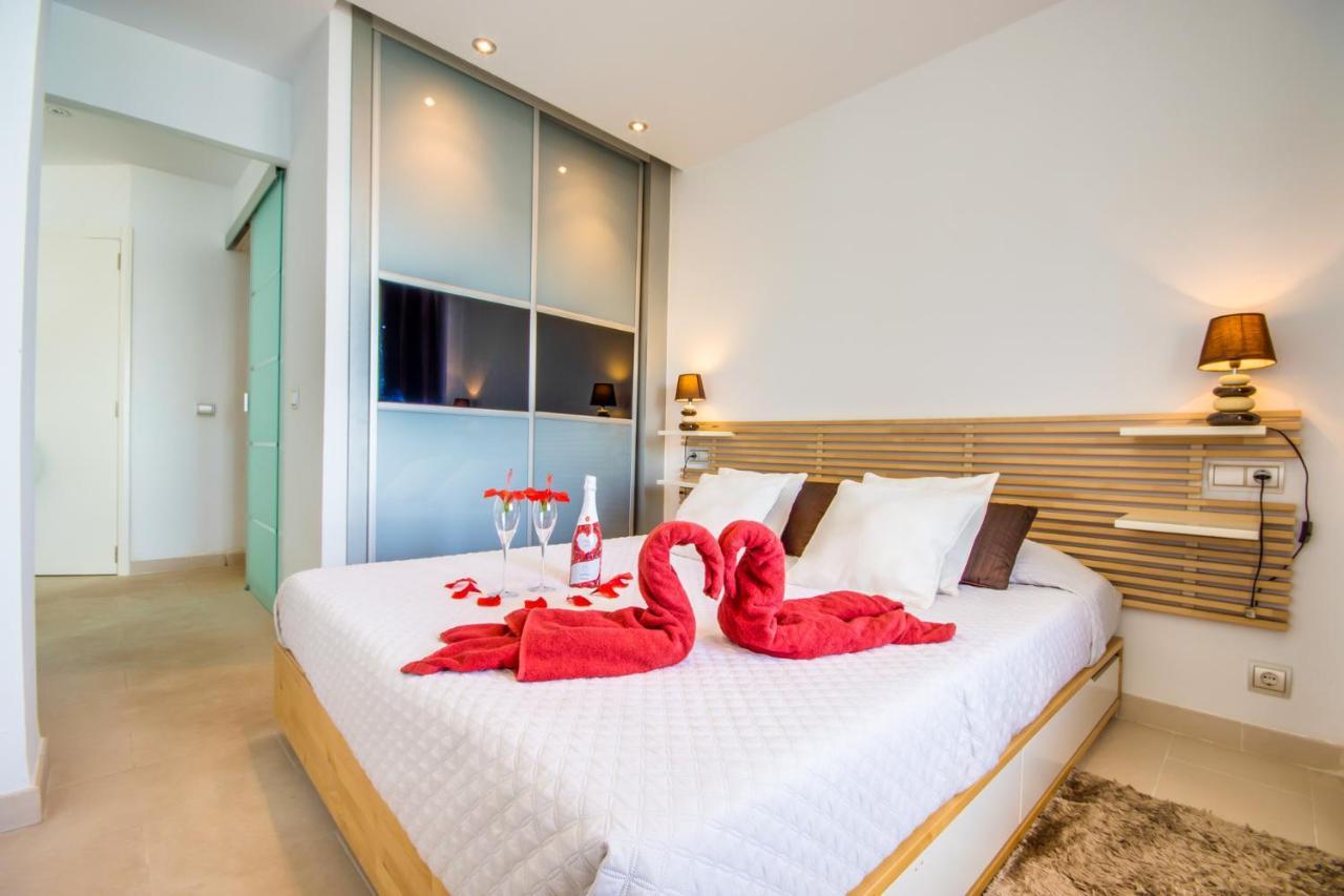 Ideal Property Mallorca - Blue Palm Beach อัลกูเดีย ภายนอก รูปภาพ